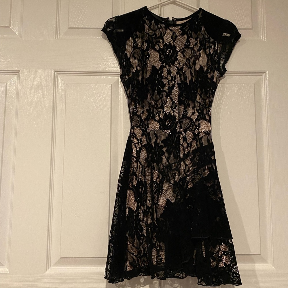 Bebe Lace mini